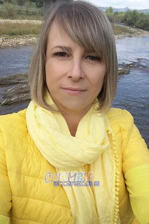 186069 - Elena Age: 50 - Ukraine