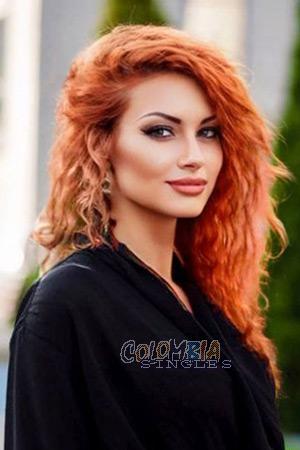 212502 - Olena Age: 37 - Ukraine