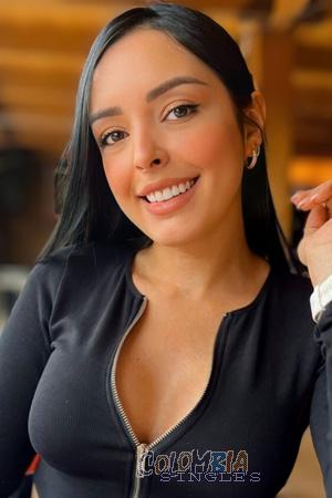 215861 - Daniela Age: 33 - Colombia