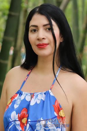 218864 - Carolina Age: 37 - Colombia